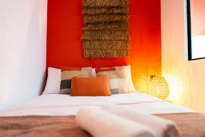 Designer and colorful studio in the heart of Saumur - Image 3