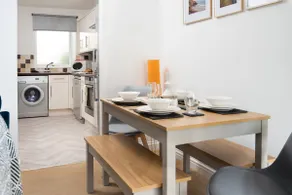 Historic 2BD Maisonette in Coastal Eyemouth - Image 3