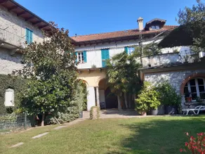 Castle Residence Lake Maggiore - Image 2