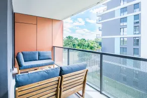 Black Diamond Apartment - Image 4