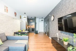 Black Diamond Apartment - Image 3