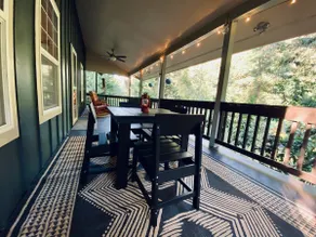Riverfront Oasis at The Big Eddy - Image 4