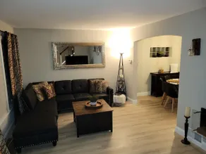 Cozy house in Chicago - Image 2