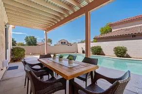 Catalina Pool-side Hideaway 4 Bed 3 Bath - Image 4
