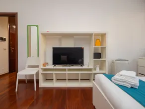 Xenia Apartments - Renovated two-room apartment in Fiera area - Image 3