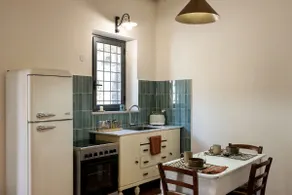 The house of artists - Image 2