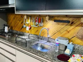 Furnished Rustic House – Near Shopping Mall and Downtown - Image 4