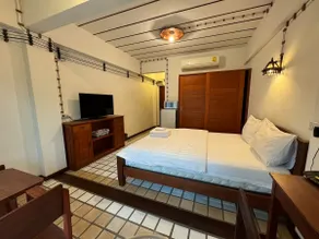 403 Serene Teak Boutique Apartments - Image 2