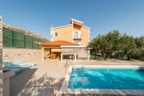 Luxury Villa Ana with the pool, sauna, Hot Tub and Wine Cellar - Image 4