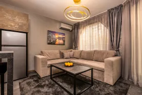 Private Center Apartment in SOHO - Apart House - Image 5