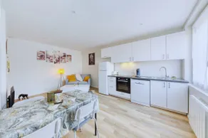 Le Five - 3 Min from Massy TGV Train Station - Image 3
