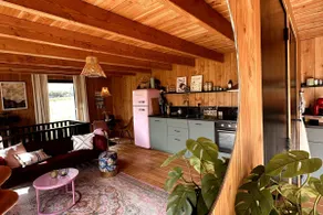 Cozy Wooden House with Private Cinema and Jacuzzi - Image 4