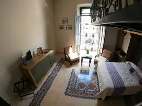 Colonial Refuge in the Traditional Neighborhood of Campeche - Image 3