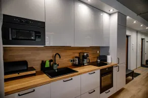 Hales Black Apartments - Image 5