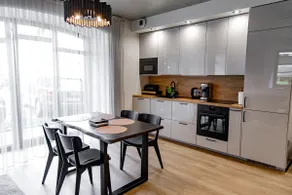 Hales Black Apartments - Image 4