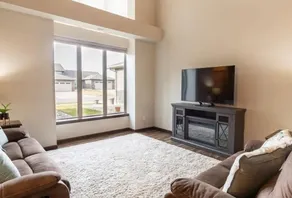 Peaceful luxury, feels like home - Image 2