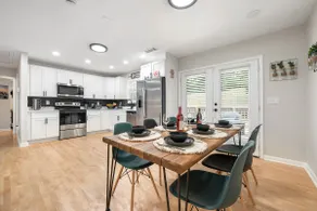 Expansive 5-Bedroom 3-Bath Home by Deity Villas - Image 3