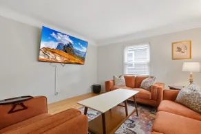 Comfy Cozy 4 Bed 2 Bath - Image 3