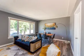 *Edmonton BoutiqueBNB*AC!/Closed to everywhere - Image 2
