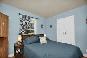Mid-Century Beach Oasis - Image 5