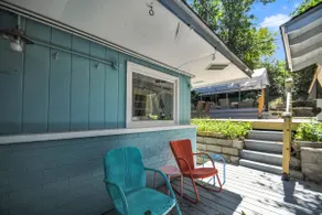 Mid-Century Beach Oasis - Image 3