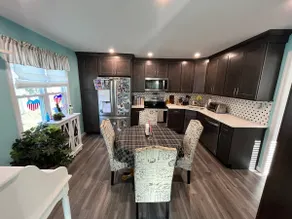 Beautiful apartment available - Image 3