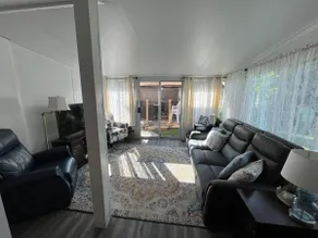Beautiful apartment available - Image 5