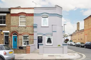 Cozy & Bright Teddington Apartment - Image 2