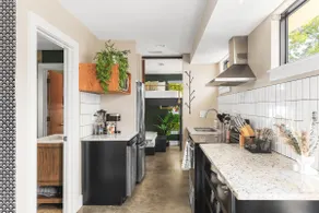 Modern Home with Rooftop Deck Walk to Coffee Restaurants Brewery - Image 3