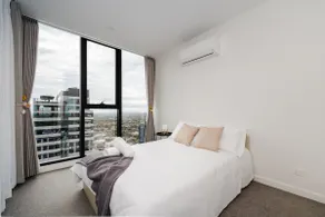 Premium Skyline Stay | 2BR 2BA + Parking - Image 2
