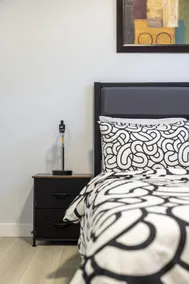 Lovely 2Bd 1Bth suite Free pking separated HVAC - Image 3
