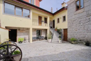 Casa De Igarei - Image 2