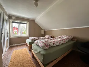 Farmhouse centrally located at OSL! - Image 4