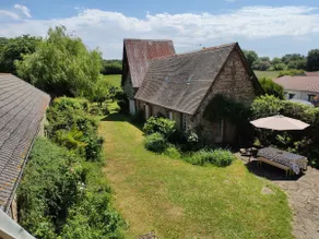 Large family home with enclosed garden – Orne - Image 2