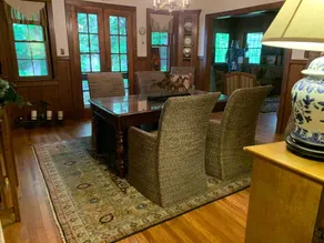 LOCaTION! DoWNTOWN CAmPUS! Historic Tudor! - Image 3