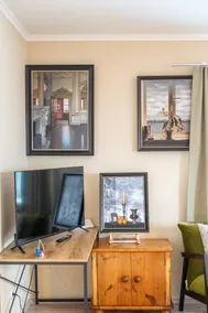 Deluxe Family Apartment - Image 5