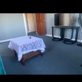Brisbane Stafford private home - Image 5