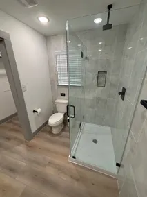 2 Bed / 2 Bath APT Medical Center Cozy Newly built - Image 3