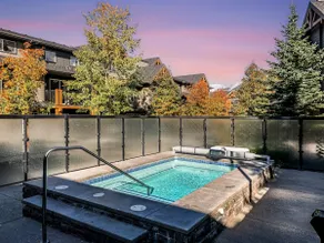 Creekside Lodges: King & Queen Bed - late checkout - Image 5