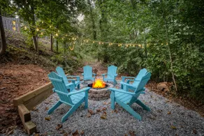 Lakefront, Boat Dock, Game Room, Backyard Oasis - Image 4