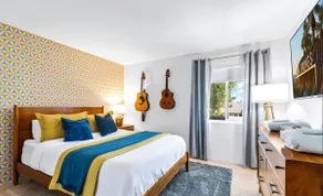 Bright & colorful condo w/ mountain views 2bd/2ba - Image 3