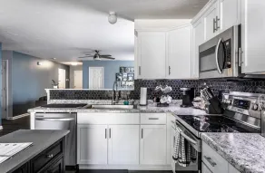 Easy Living Near Ruoff Center - Image 5