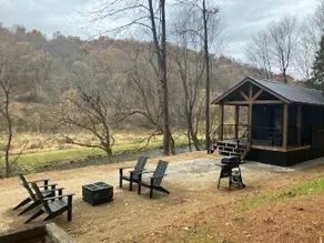 Pine Grove Cabin - Image 5