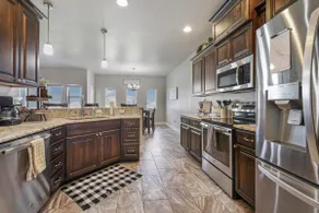 NEW Upscale TF North End Home! - Image 5