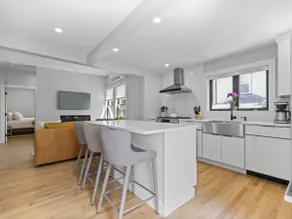 Stunning, New, 2BR Close Boston - Image 3