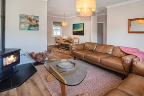 Silver Leaf | Pet friendly | Fireplace - Image 3