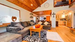 Cozy Cabin and Modern Stay in Arnold Near Bear Valley - Image 3