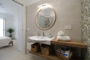 Stay in Style near Beach•Charming Terrace&Parking - Image 5