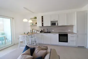 Stay in Style near Beach•Charming Terrace&Parking - Image 3