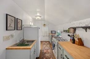 The Nest - Spacious 1BR Getaway in Pleasant Ridge - Image 4